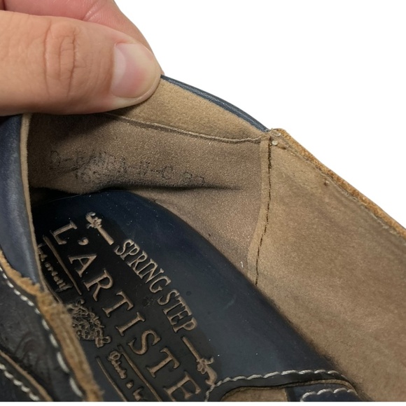 L'Artiste Spring Step Burbank Closed Back Leather Clog Embossed Floral Design - Picture 4 of 15